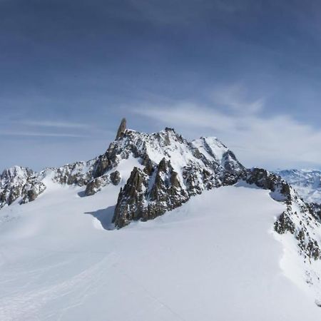 Apartmán Mansarda Monte Bianco La Salle Exteriér fotografie